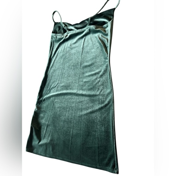 NWOT Pink Rose Cowl Neck Velvet Mini Dress Women’s XS Green Holiday Fall Revolve - Picture 11 of 12